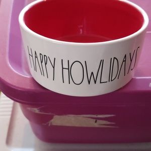 Rae dunn happy howlidays